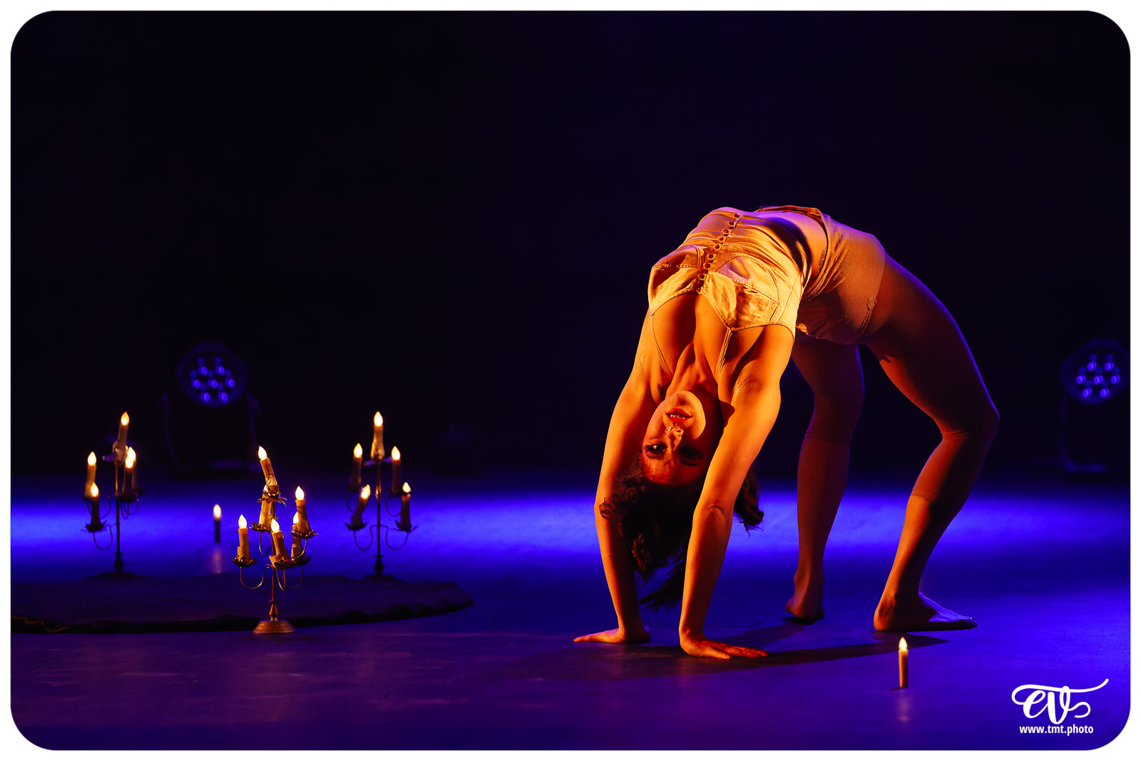 CABARET CANAILLE (LE BURLESQUE KLUB)